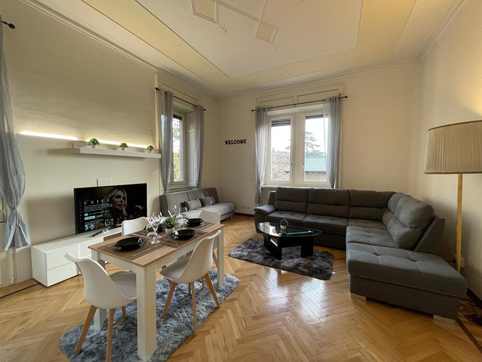 ברגמו Bg Central Royal Suite Con Parcheggio - Vista Citta Alta מראה חיצוני תמונה