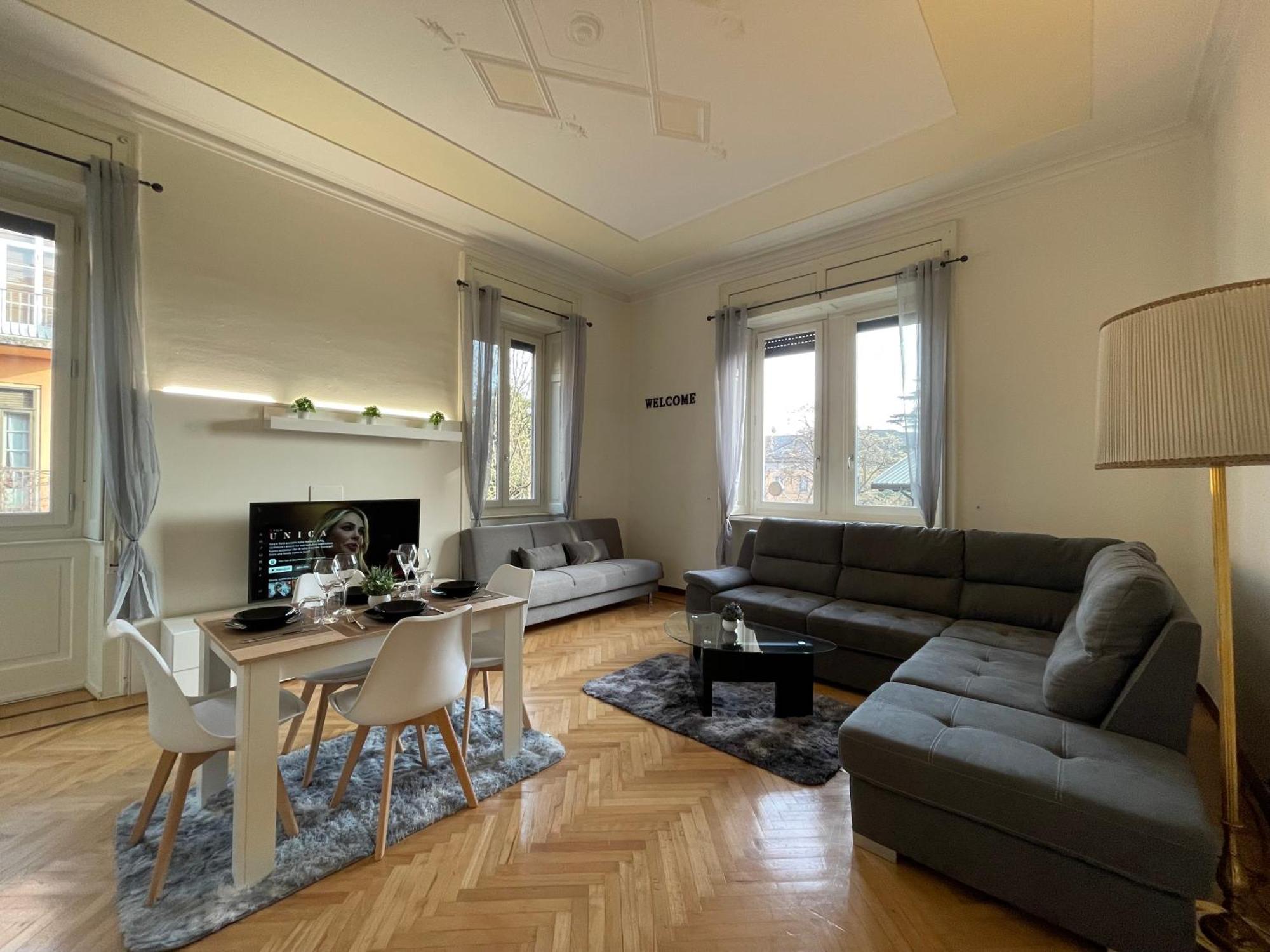 ברגמו Bg Central Royal Suite Con Parcheggio - Vista Citta Alta מראה חיצוני תמונה